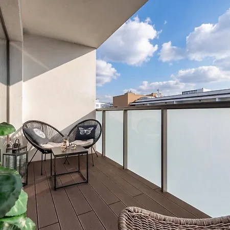 Baltini Premium Kasprowicza 20 A-b Z Basenem, Saunami I Jacuzzi