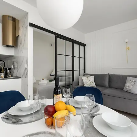 Baltini Premium Kasprowicza 20 A-b Z Basenem, Saunami I Jacuzzi * Kołobrzeg